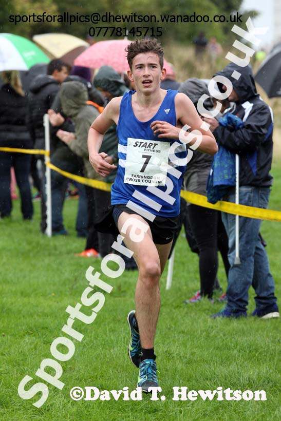 Mens under-17s, Sunderland Harriers Open Cross Counry, Farringdon Park, Sunderland. Photo: David T. Hewitson/Sports for All Pics